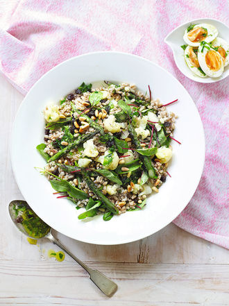 Farro, cauliflower & asparagus salad