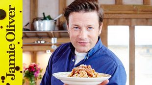 Veggie spaghetti bolognese: Jamie Oliver